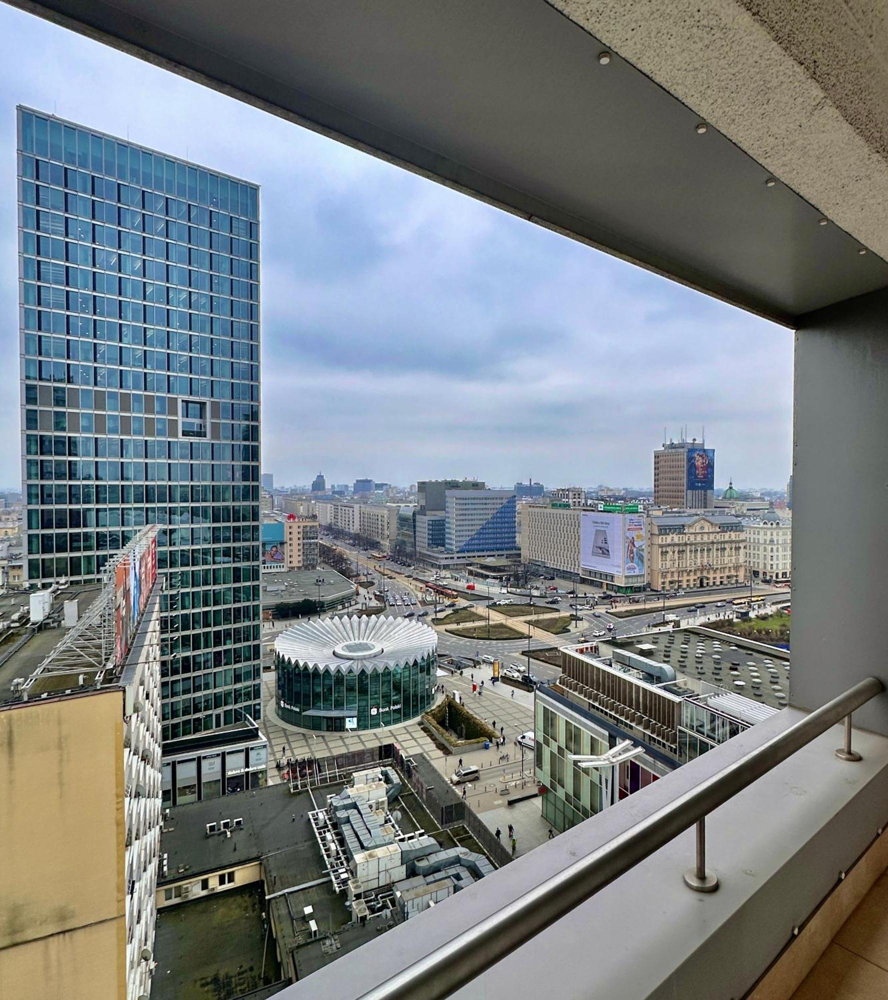 Sawa 6 Metro Fast Wifi 70'tv Panorama Hbo, Netflix, Dsiney+ Leilighet