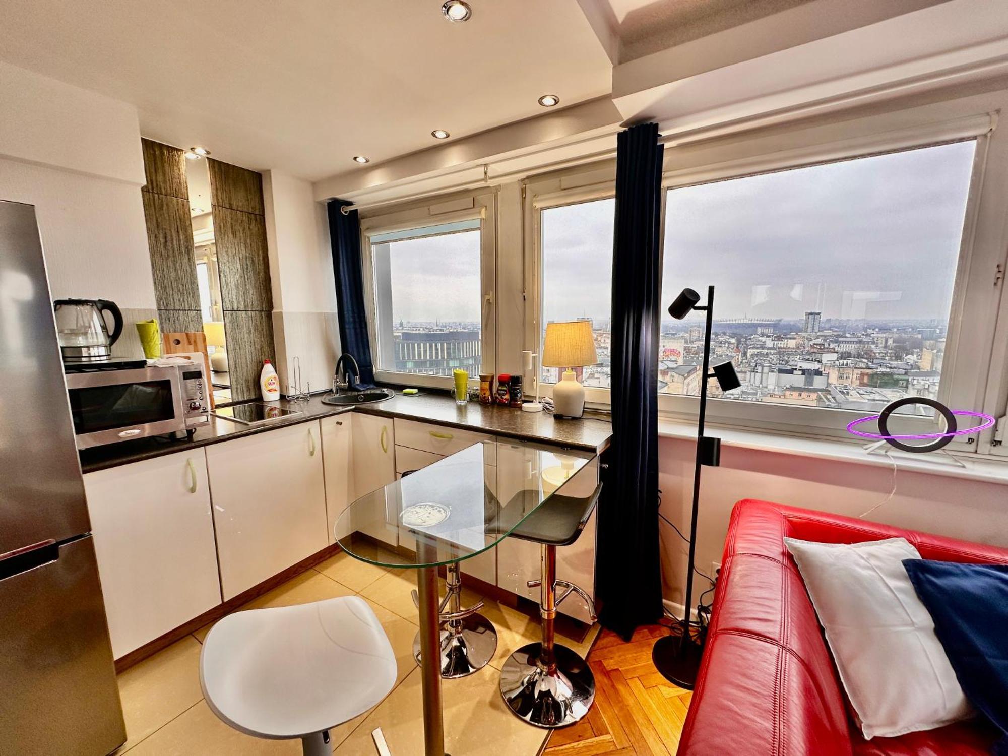 Sawa 6 Metro Fast Wifi 70'tv Panorama Hbo, Netflix, Dsiney+ Leilighet